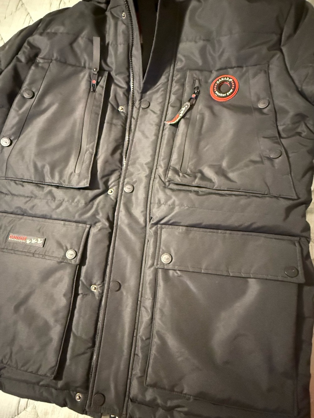Men's Black Hooded Puffer Coat with Front Pockets - Picture 2 of 9